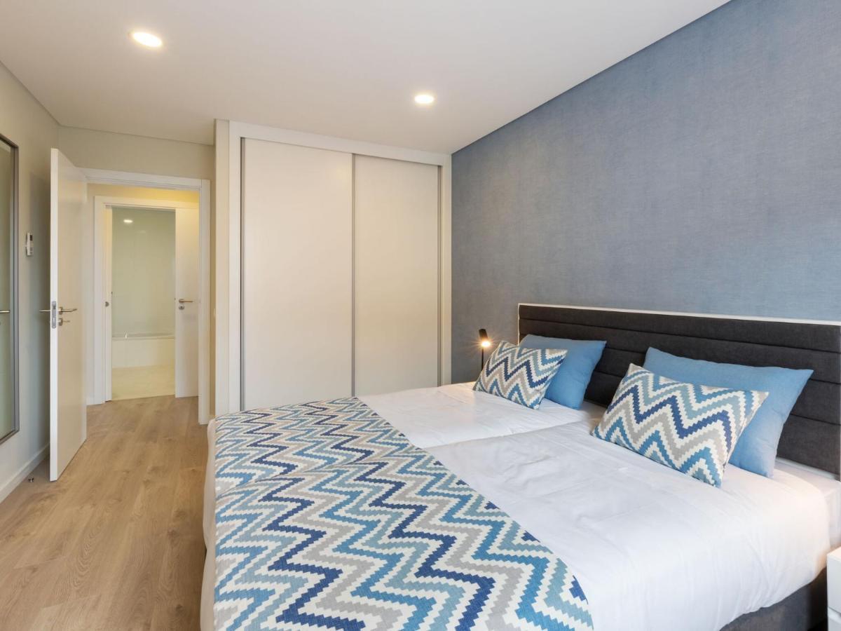 Beautiful Apartment In S O Martinho Do Porto With Balcony São Martinho do Porto Exteriér fotografie