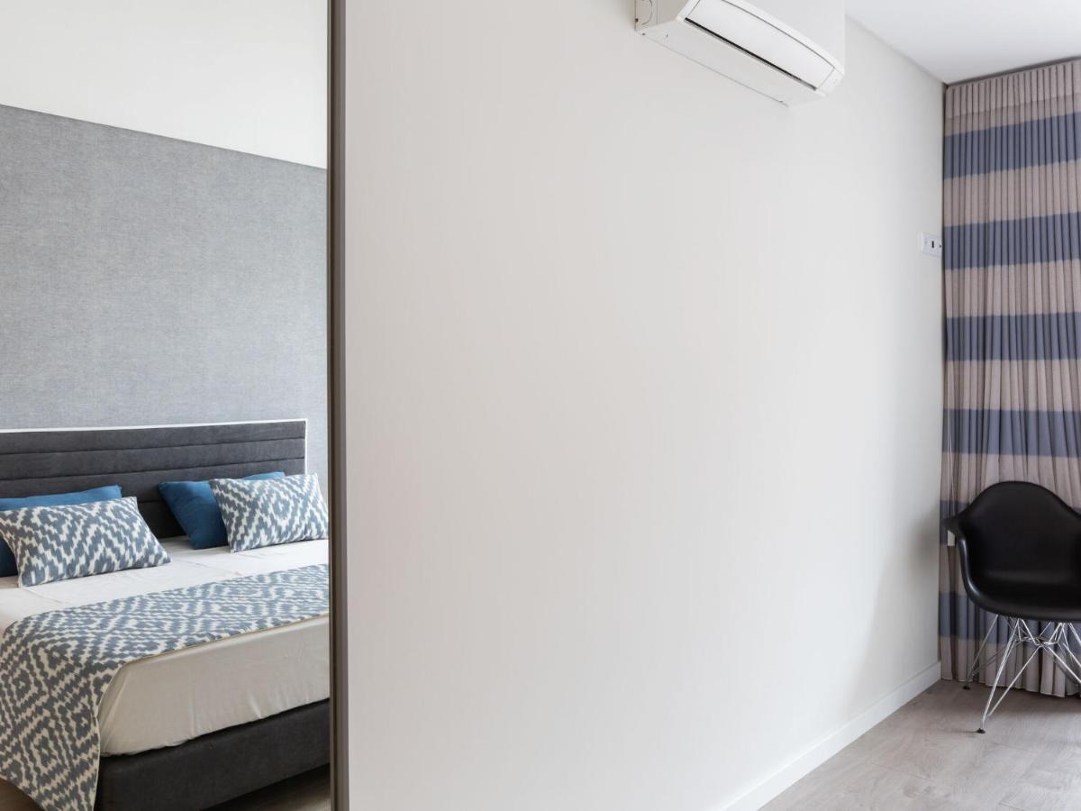 Beautiful Apartment In S O Martinho Do Porto With Balcony São Martinho do Porto Exteriér fotografie