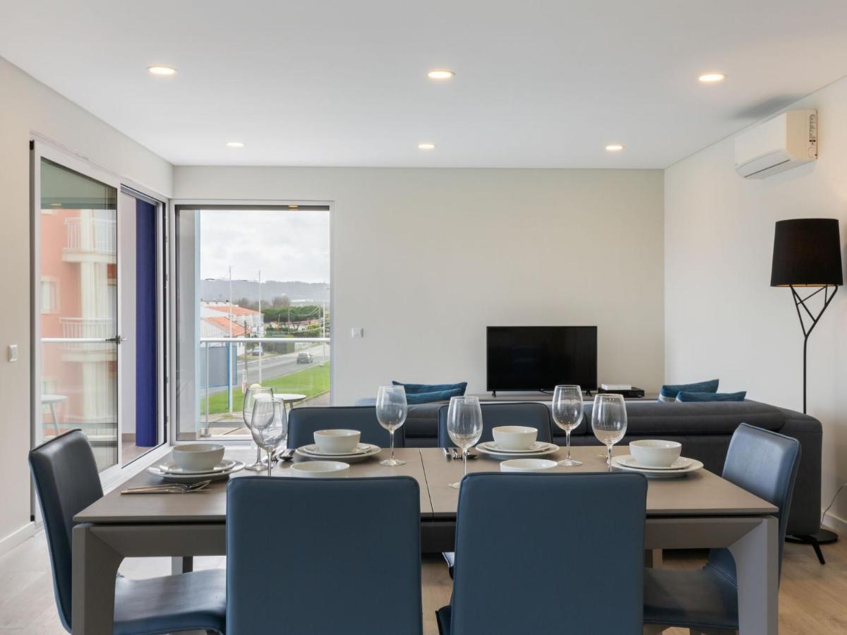 Beautiful Apartment In S O Martinho Do Porto With Balcony São Martinho do Porto Exteriér fotografie